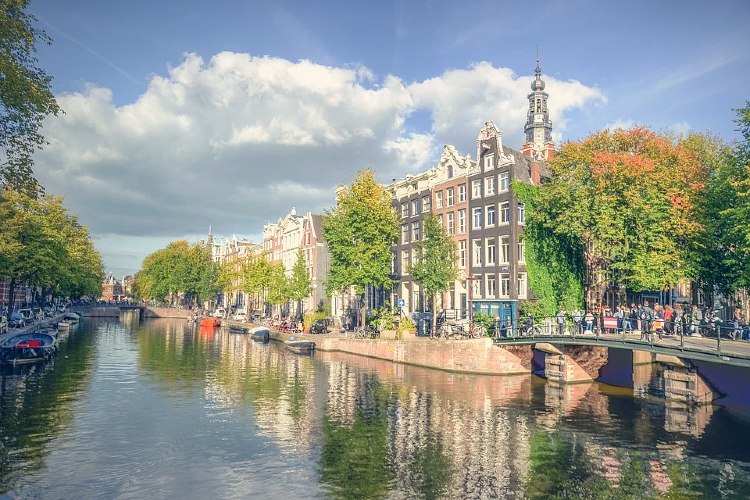 canal de amsterdam